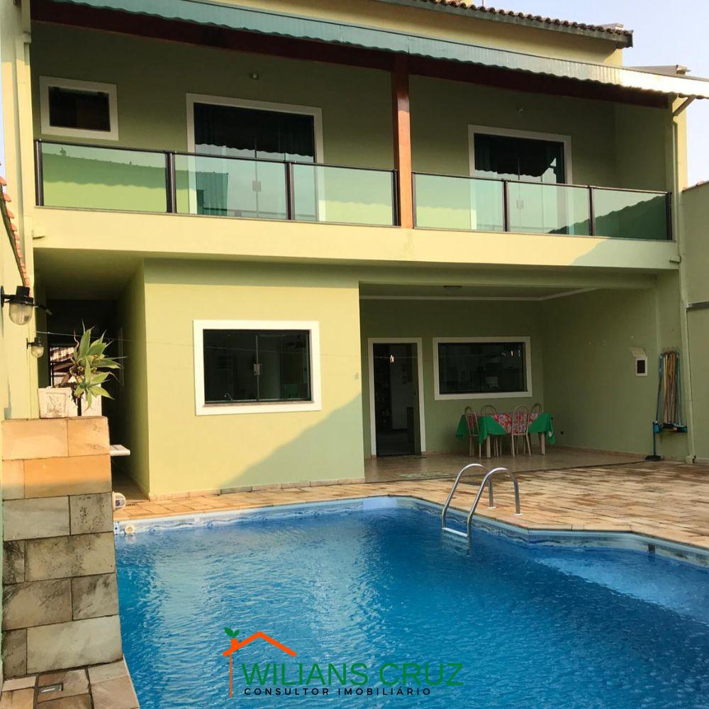 Sobrado com Piscina Carnaval/Temporada